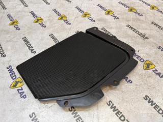 Решетка колонки передняя правая Volvo XC70 2008