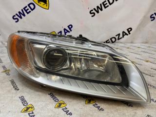 Фара поворотная правая Volvo S80 2009