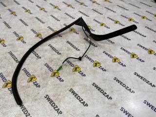 Концевик крышки багажника правый Volvo XC70 2009 контрактная Концевик крышки багажника правый Volvo XC70 2009