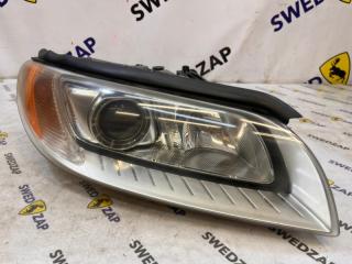 Фара поворотная правая Volvo S80 2010