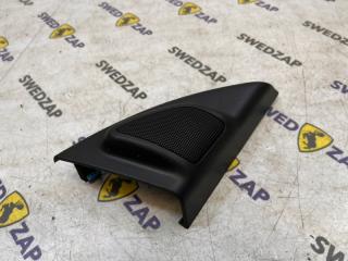 Уголок твиттер правый Volvo S80 2009