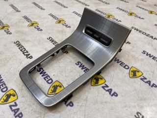 Парящая панель Volvo XC70 2011 контрактная Парящая панель Volvo XC70 2011