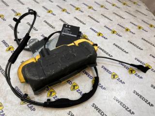 Привод багажника Volvo XC70 2009