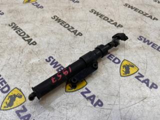 Форсунка омывателя фары левая Volvo S80 2011 контрактная Форсунка омывателя фары левая Volvo S80 2011