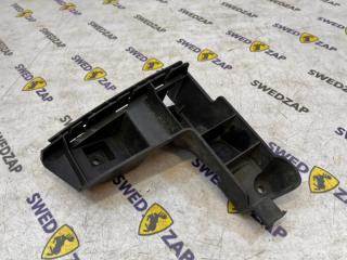 Кронштейн бампера задний левый Volvo XC70 2010