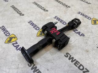 Ограничитель двери передний Volvo XC70 2011