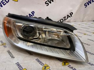 Фара поворотная правая Volvo S80 2010