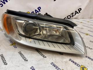 Фара поворотная правая Volvo XC70 2008