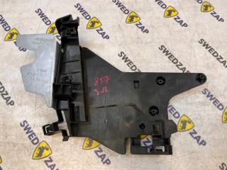 Кронштейн замка двери задний правый XC70 BZ