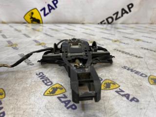 Кронштейн ручки двери передний правый S80 AS