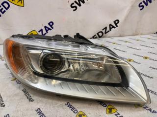 Фара поворотная правая Volvo XC70 2008