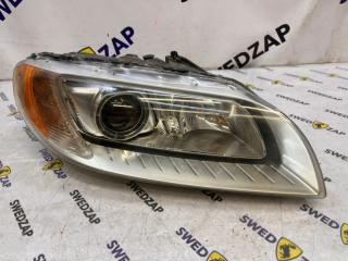Фара поворотная правая Volvo S80 10