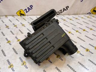 Корпус воздушного фильтра Volkswagen passat 2018