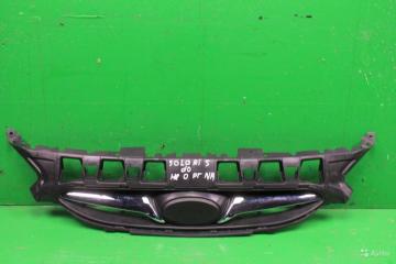 Фото запчасти решетка радиатора HYUNDAI SOLARIS 2010-2014 Б/У запчасть Запчасть решетка радиатора HYUNDAI SOLARIS 2010-2014