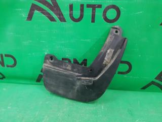 Фото запчасти брызговик задний правый RENAULT LOGAN 2012-2022 Б/У запчасть Запчасть брызговик задний правый RENAULT LOGAN 2012-2022