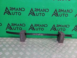 Запчасть молдинг лобового стекла левый BMW X7 2018-нв