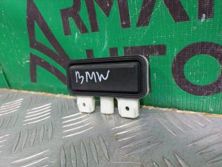 Кнопка открывания багажника BMW 6 series G32