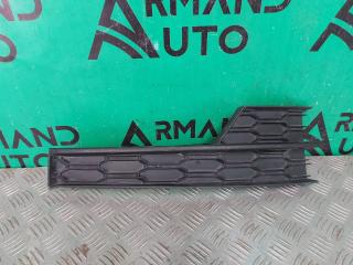 Накладка бампера передняя правая Skoda Octavia 2017-2020