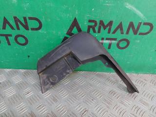 Фото запчасти брызговик передний левый Renault Sandero 2013-2019 Б/У запчасть Запчасть брызговик передний левый Renault Sandero 2013-2019