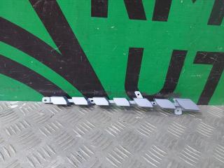 Запчасть накладка решетки радиатора правая Changan UNI-T 2020-нв