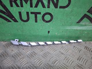 Запчасть накладка решетки радиатора правая Changan UNI-T 2020-нв