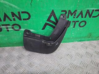 Фото запчасти брызговик задний правый Renault Logan 2012-2022 Б/У запчасть Запчасть брызговик задний правый Renault Logan 2012-2022