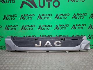 Запчасть накладка решетки радиатора верхняя JAC N350 2021-нв