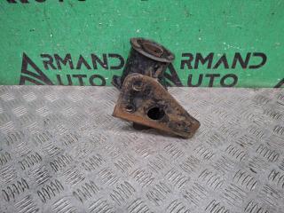 Кронштейн торсиона кабины правый N-Series 2014-нв NPR