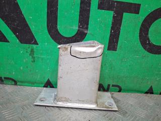 Запчасть кронштейн усилителя бампера задний левый Opel Astra 2009-2017