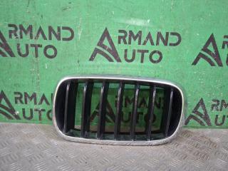 Запчасть решетка радиатора левая BMW X6 2014-2019