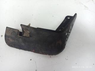 Брызговик передний правый Mitsubishi Lancer 10 2007-2014