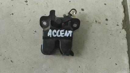 Замок крышки багажника Hyundai Accent 2000-2012