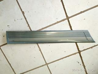Молдинг двери задний правый Toyota Land Cruiser 1998-2007