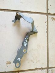 Петля капота правая Toyota Land Cruiser 1998-2007