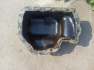 Поддон двигателя масляный Skoda Fabia 1999-2015 Б/У Поддон двигателя масляный Skoda Fabia 1999-2015