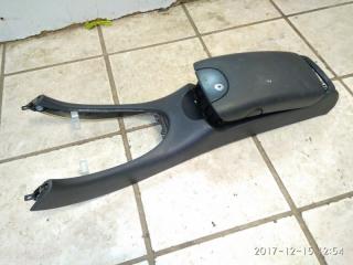 Подлокотник Mercedes CLK 2002-2009