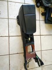 Подлокотник Cadillac SRX 2003-2009
