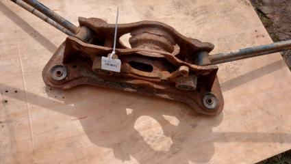 Балка подвески задняя Hyundai SANTA FE 2003