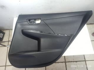 Обшивка двери задняя правая Toyota Camry 2011-