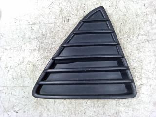 Решетка бампера глухая передняя правая FORD FOCUS 2012