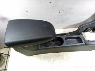 Подлокотник FORD FOCUS 2006