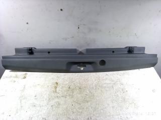 Накладка замка багажника задняя Hyundai SANTA FE 2007
