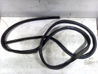 Уплотнитель крышки багажника FORD FOCUS 2006 контрактная Уплотнитель крышки багажника FORD FOCUS 2006