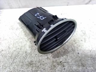 Дефлектор воздушный в торпедо FORD FOCUS 2010