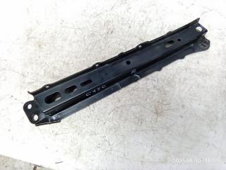 Запчасть балка продольная передняя правая TOYOTA Corolla