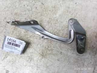 Петля капота передняя правая FORD FOCUS 2010