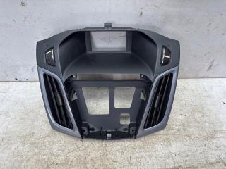 Рамка магнитолы FORD FOCUS 2013