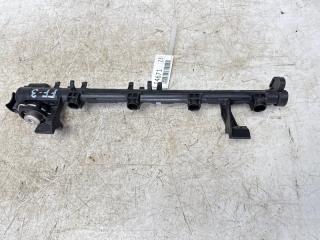 Рампа топливная FORD FOCUS 2014