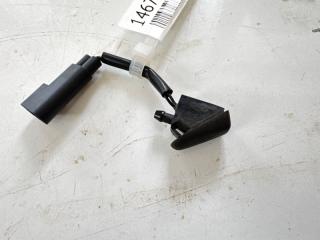 Форсунка омывателя лобового стекла FORD FOCUS 2014