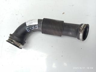 Патрубок воздушного фильтра FORD FOCUS 2013 контрактная Патрубок воздушного фильтра FORD FOCUS 2013